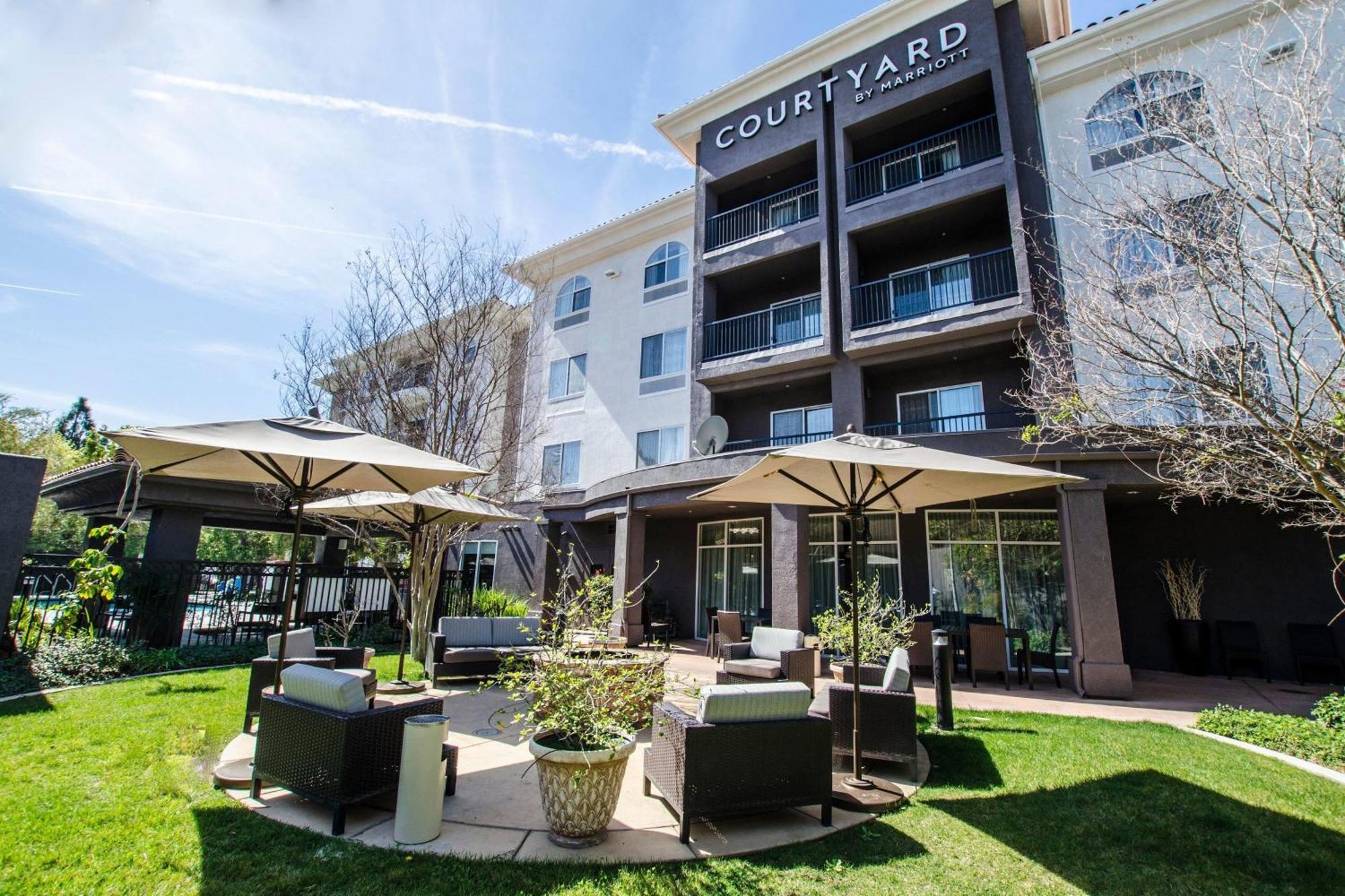 Courtyard Ventura Сими-Вэлли Экстерьер фото